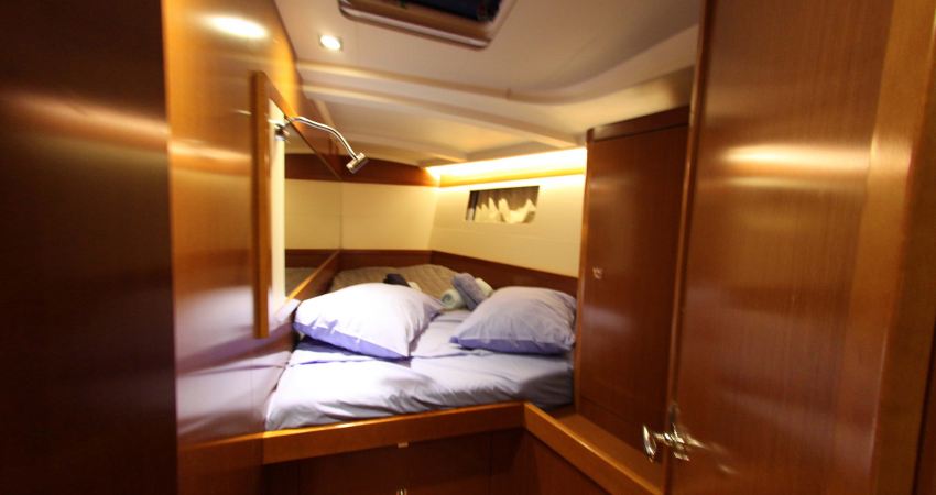 Front Cabin